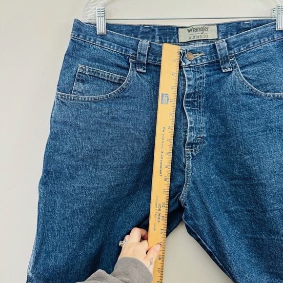 Wrangler Authentics Blue Denim Shorts Men’s Size 34 - Picture 3 of 8
